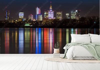 nocna-panorama-miasta-warszawy