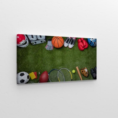 Obraz na płótnie Różne sprzęty sportowe na trawie