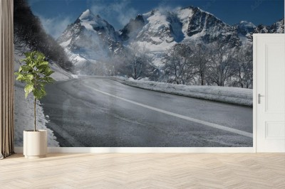 Fototapeta Zimowa droga przez Alpy Szwajcarskie