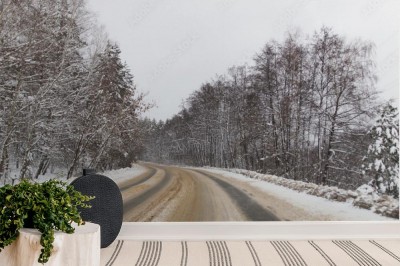 asfaltowa-droga-w-lesie-w-zimie