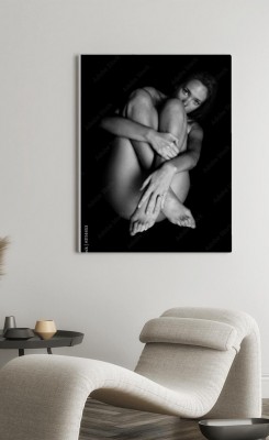 Obraz na płótnie Naga kobieta na czarnym tle