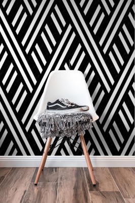 Tapeta z ukośnymi czarnymi segmentami