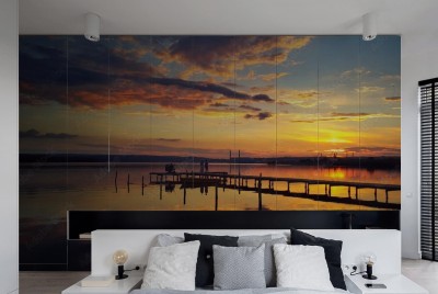 Naklejka na szafę Złoty zachód słońca nad jeziorem