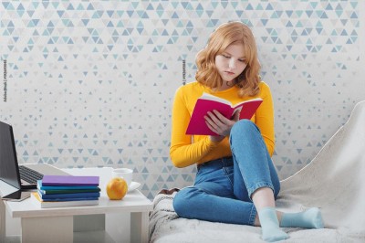 Tapeta w stylu minimalistycznym z modnym geometrycznym wzorem