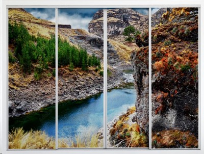 Naklejka na szafę Błękitna rzeka w górach