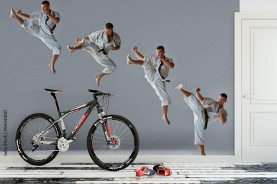 Fototapeta Mężczyzna w białym kimonie trenującym karate