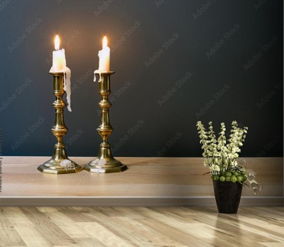 Fototapeta Retro Świeczniki Ze Świecami W Minimalistycznym Pokoju