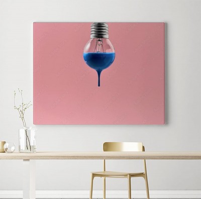 Obraz na płótnie Żarówka z niebieską farbą