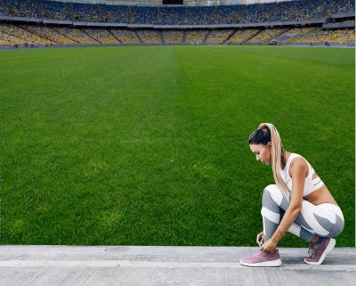 Fototapeta Zielona trawa na stadionie