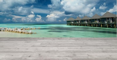 Fototapeta Panorama tropikalnej plaży z lazurowym morzem