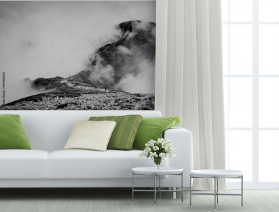 Fototapeta Jesienny górski krajobraz w czerni i bieli