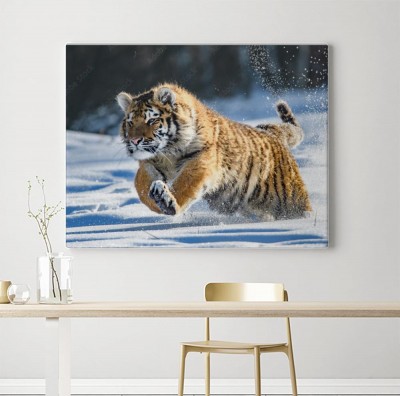 Obraz na płótnie Tygrys syberyjski w śniegu