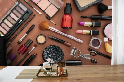 Fototapeta Produkty kosmetyczne na brązowym tle