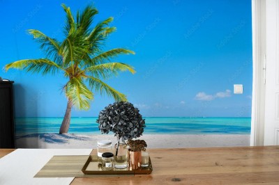 Fototapeta Palma na tropikalnej plaży