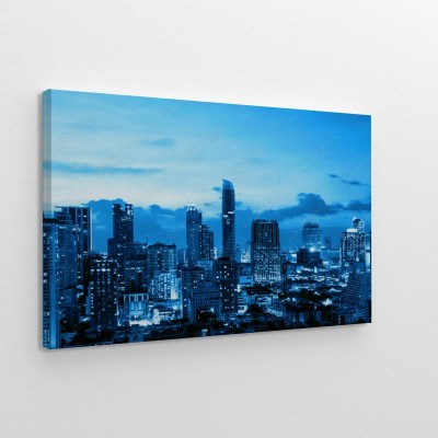 Obrazy do salonu Miejski pejzaż w niebieskim filtrze