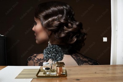 Fototapeta Kobieta ze stylową fryzurą