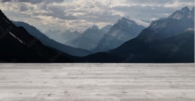 Fototapeta Dramatyczny krajobraz górski wzdłuż Icefields