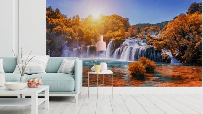 Fototapeta Park Narodowy Krka z jesiennymi kolorami drzew