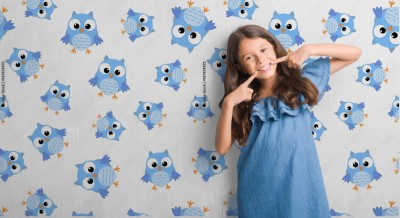 Fototapeta z bezszwowym deseniowym tłem słodkiej sowy malowanej akwarelą