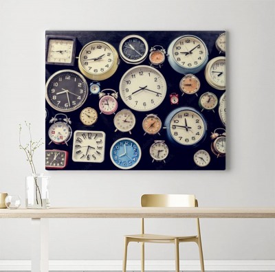 Obraz na płótnie Punktualne narzędzie analogowego zegara retro