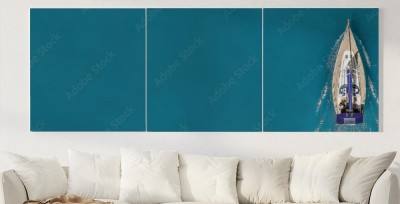 Obraz na płótnie Piękne zdjęcie jachtu z góry na otwartym morzu