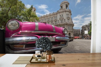 Fototapeta Różowy samochód w Starej Hawanie