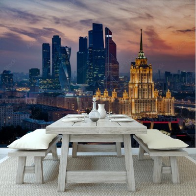 Fototapeta Linia horyzontu o zmierzchu w mieście Moskwa