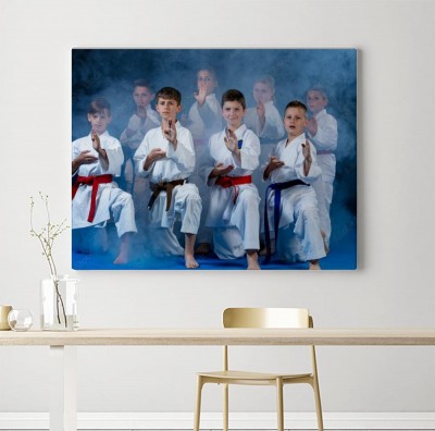 Obraz na płótnie Dzieci w pozycji karate