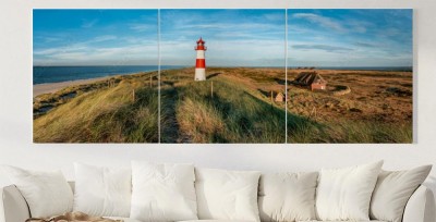 Obraz na płótnie Czerwona latarnia morska na wyspie Sylt w Niemczech