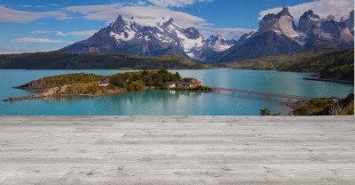 Fototapeta Dom na wyspie w parku narodowym Torres del Paine