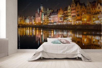 Fototapeta Architektura starego miasta w Gdańsku w nocy