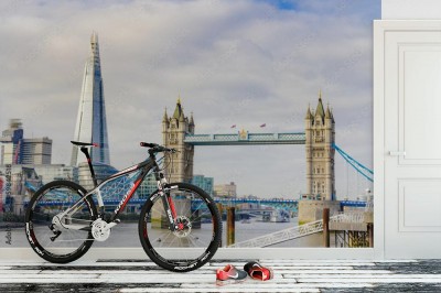 Fototapeta The Shard and Tower Bridge na Tamizie w Londynie
