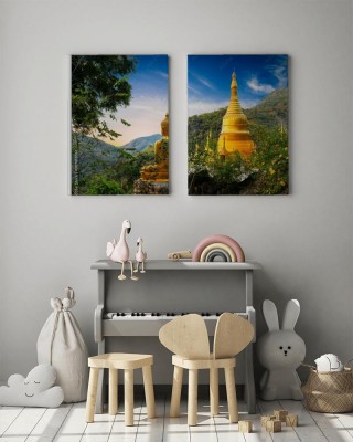 Obrazy do salonu Punkt widokowy - złoty posąg Buddy