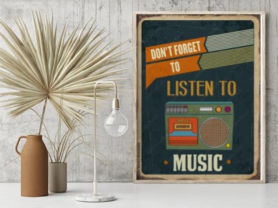 Plakat z napisem „Listen music”
