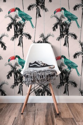 Tapeta Tukan na Palmie