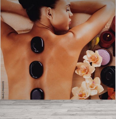 Fototapeta Zabiegi kamieniami zen w SPA