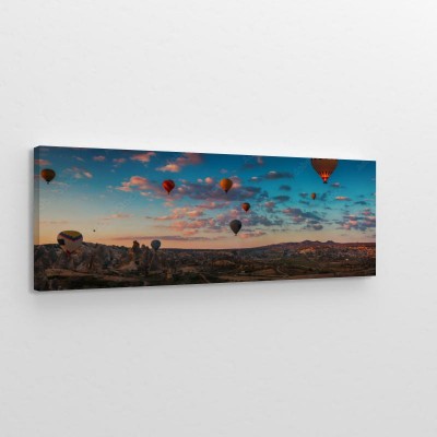 Obraz na płótnie Wschód słońca i balony powietrzne nad doliną