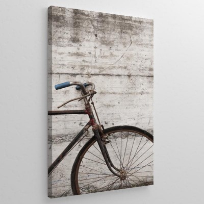 Obraz na płótnie Retro oksydowany rower na betonowej ścianie