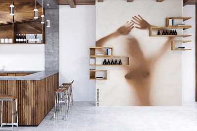 Fototapeta Naga kobieta za szybą