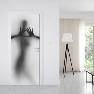 Naklejki na drzwi Piękna naga kobieta tańczy za białym materiałem