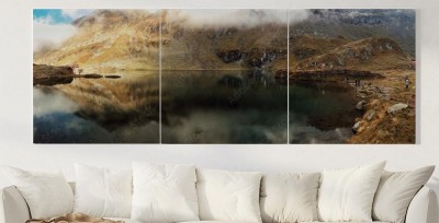 Obraz na płótnie Górskie jezioro w ujęciu horyzontalnym