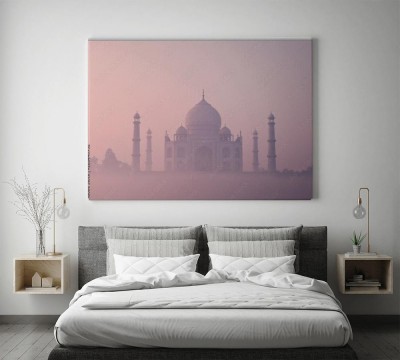 foggy-taj-mahal