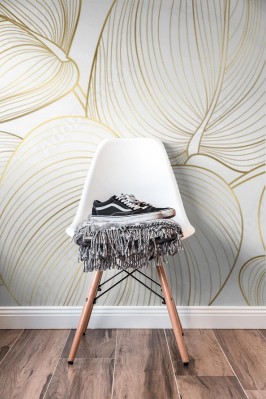 Fototapeta z kwiatowym wzorem ze złotymi konturami