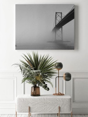 Obraz na płótnie Most w gęstej mgle w Nowej Szkocji