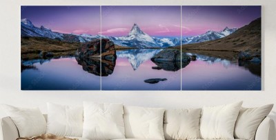 Obraz na płótnie Panorama góry Matterhorn odbijająca się w tafli jeziora Stellisee 