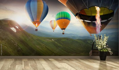 Fototapeta do sypialni z latającymi balonami powietrznymi