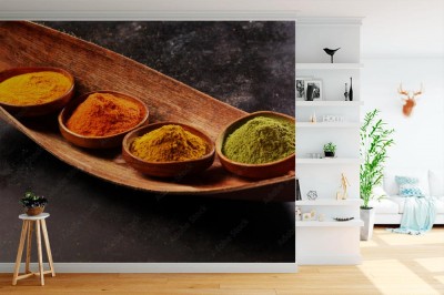 Fototapeta Mielone przyprawy ułożone w rustykalne drewniane miski