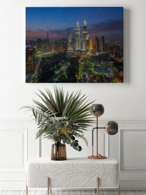 Obraz na płótnie Oświetlone miasto w nocy