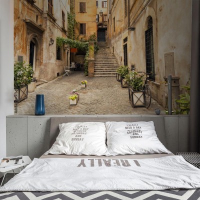 Fototapeta Romantyczna uliczka w starej części Rzymu