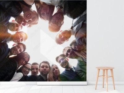 Fototapeta Grupowe zdjęcie zrobione od dołu